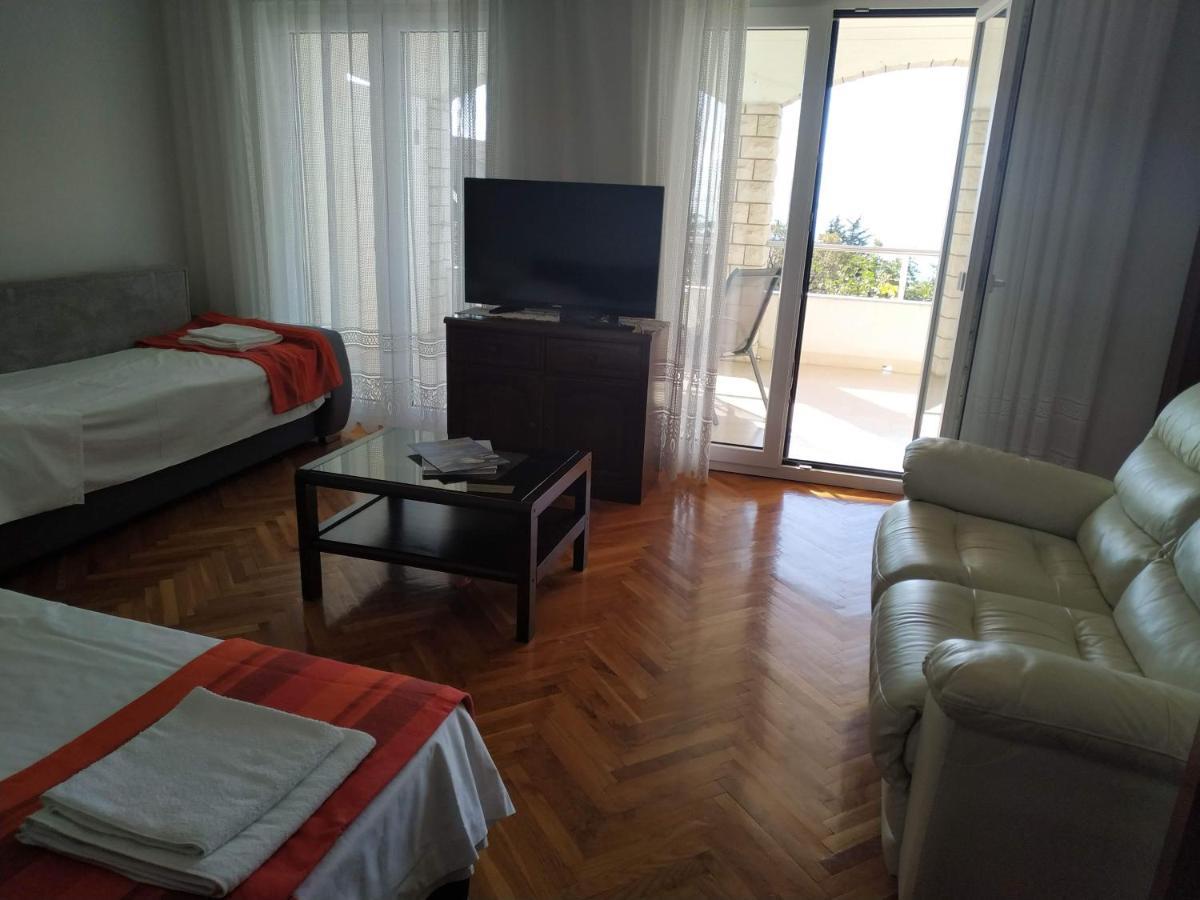 Apartments Marino Novi Vinodolski Exteriér fotografie